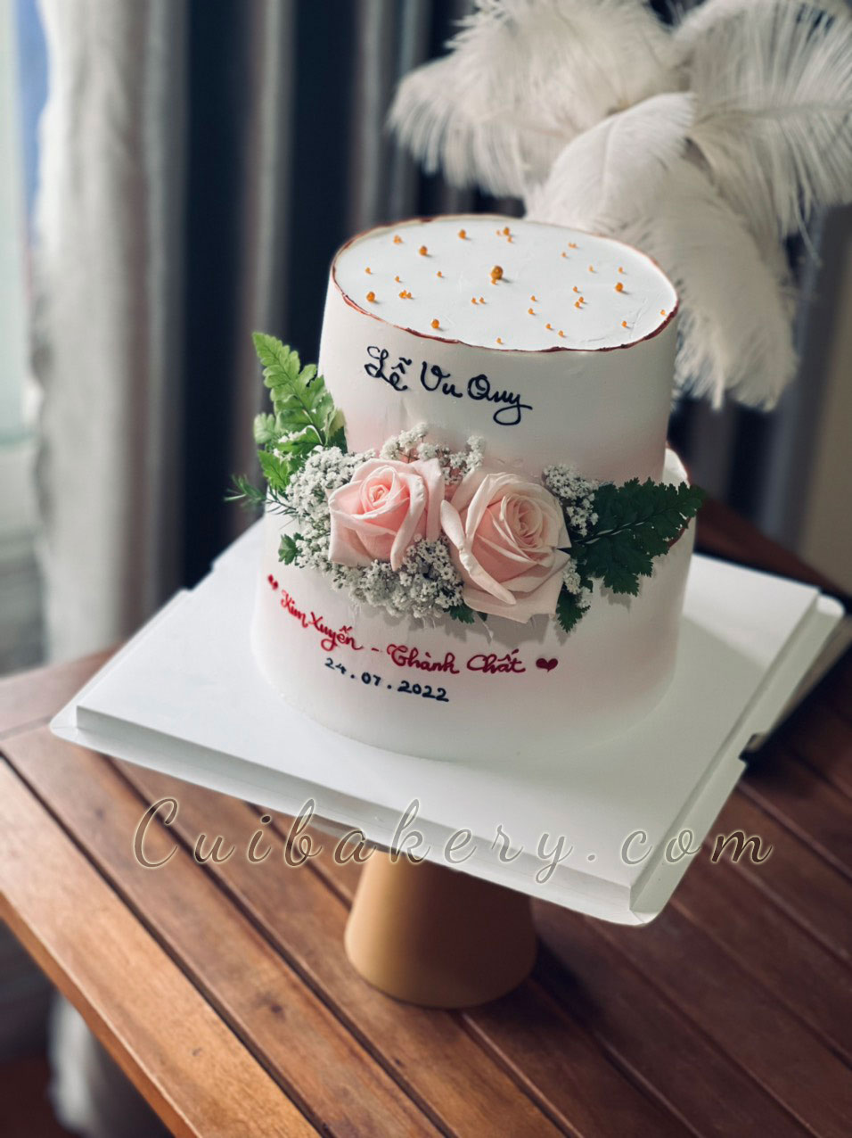 Mẫu Bánh Kem Tầng  -  MKT005