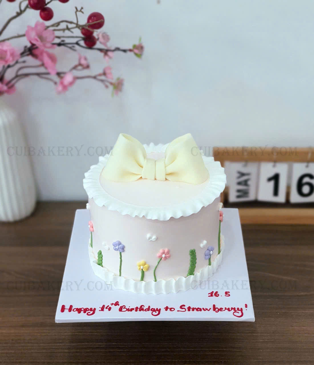 Mẫu Bánh Kem sữa tươi - MST340